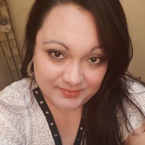 Meet your Posher, Candy